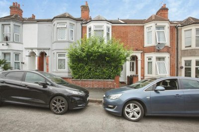 Property on Claremont Road, CV21 3LU