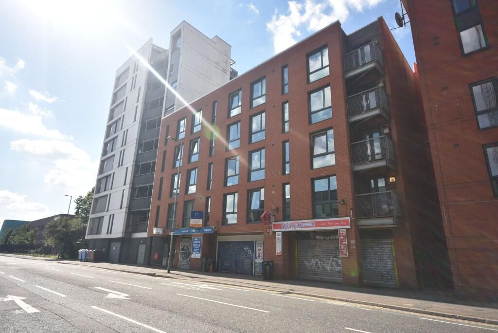 Property main image