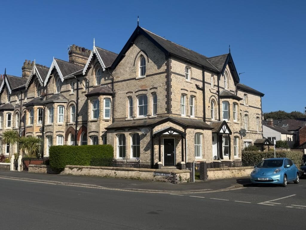 Terraced House