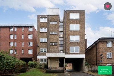 Property on High Road, N2 8HD