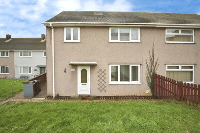 Property on Aberthaw Road, NP19 9NZ