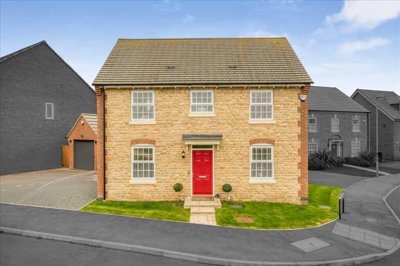 Property on De Beauchamp Avenue, MK19 7FR