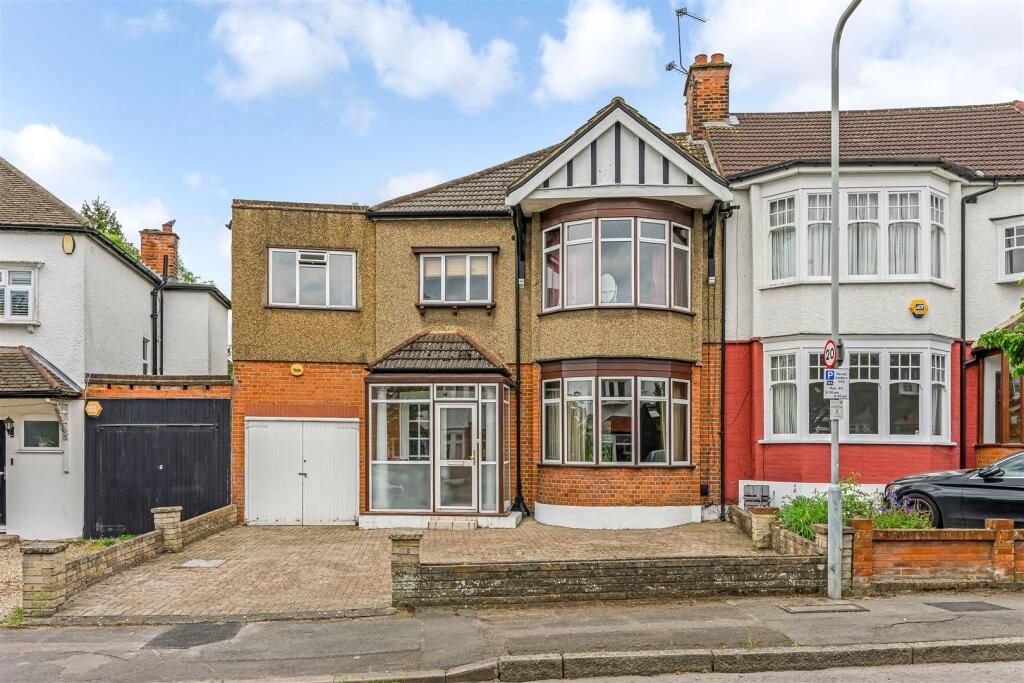 Property main image