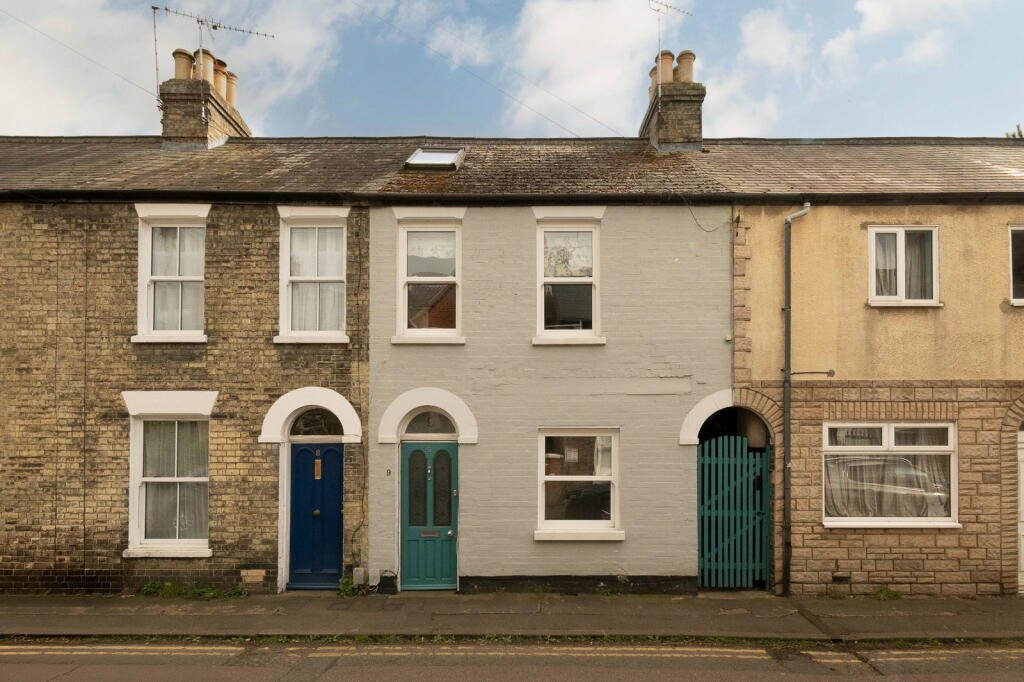 Terraced House