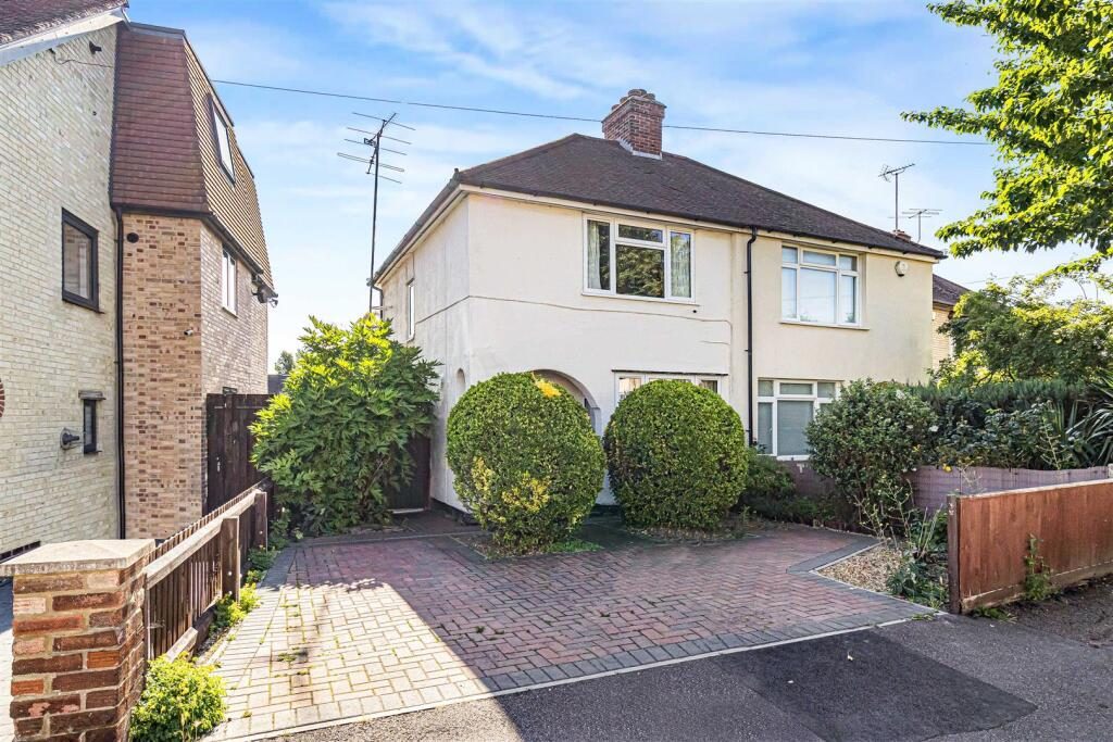 Property main image