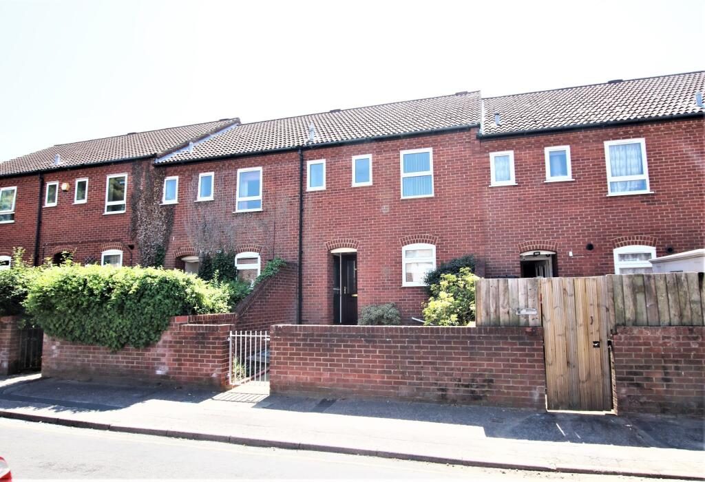 Property main image