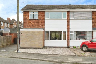 Property on Douglas Drive, LE67 6LY