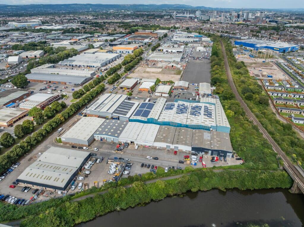 Distribution Warehouse