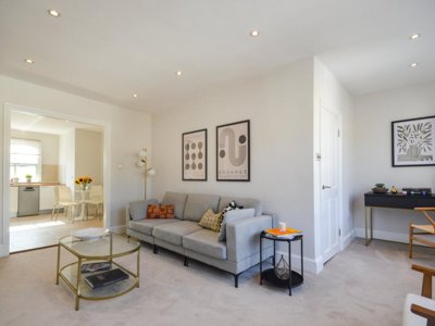 Property on Victoria Rise, SW4 0PF