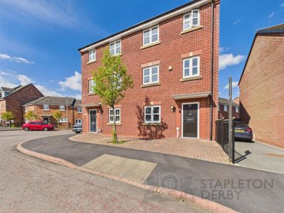 Property on Gauntley Gardens, WN5 7FP