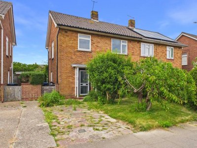 Property on The Strand, BN12 6DW