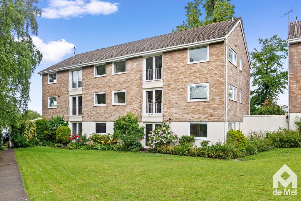 Property main image