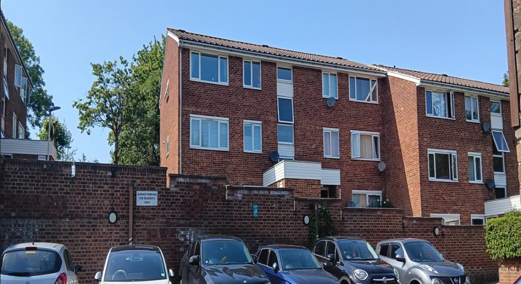 Property main image