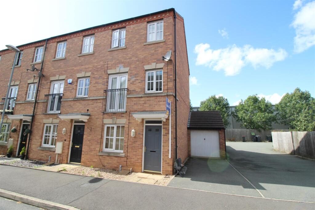 Terraced House