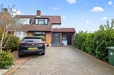 Property on Tempest Avenue, EN6 5LA