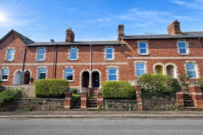 Property on Spencer Road, TQ12 1BQ