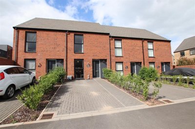 Property on Quarry Heights, EX4 8RH