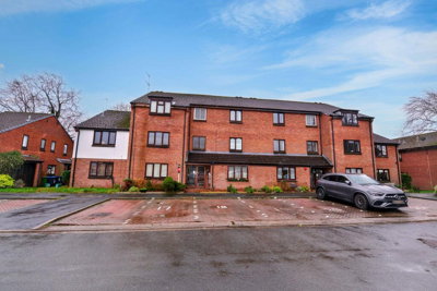 Property on William Tarver Close, CV34 4UE