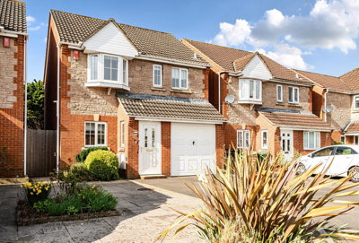 Property on Turnpike Close, BS37 4JF