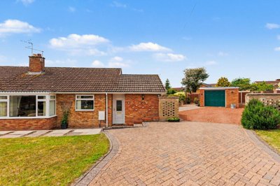 Property on Evendene Road, WR11 2QA