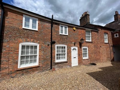 Property on Newton Mews, RG17 0HN