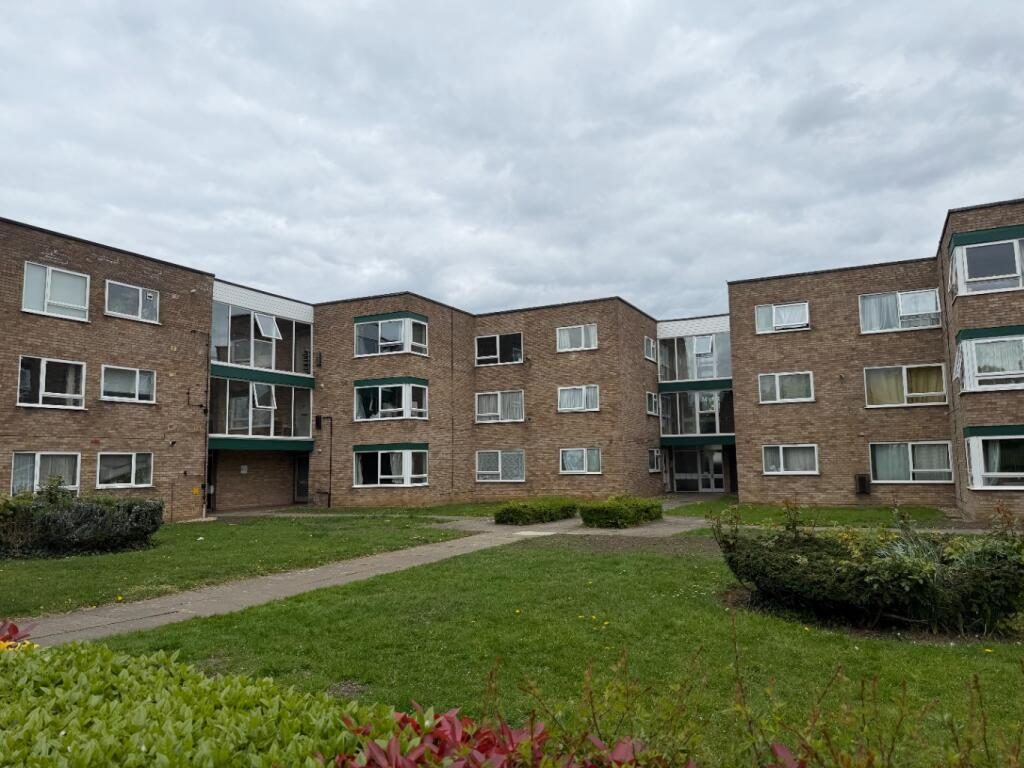 Property main image
