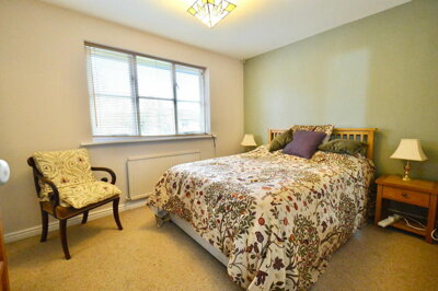 Property on St James Close, WR11 8PZ