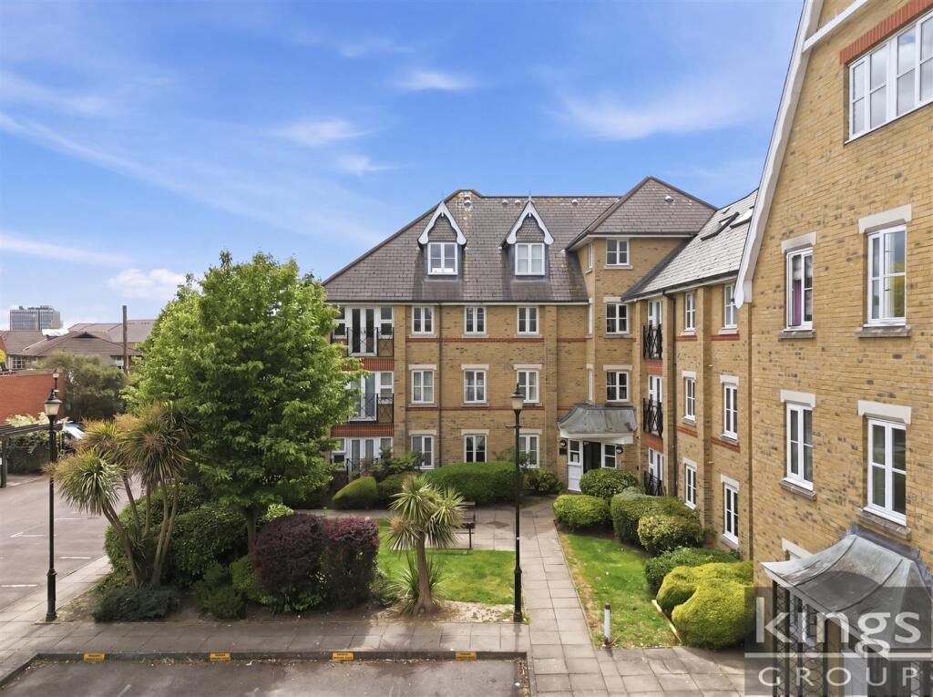 Property main image