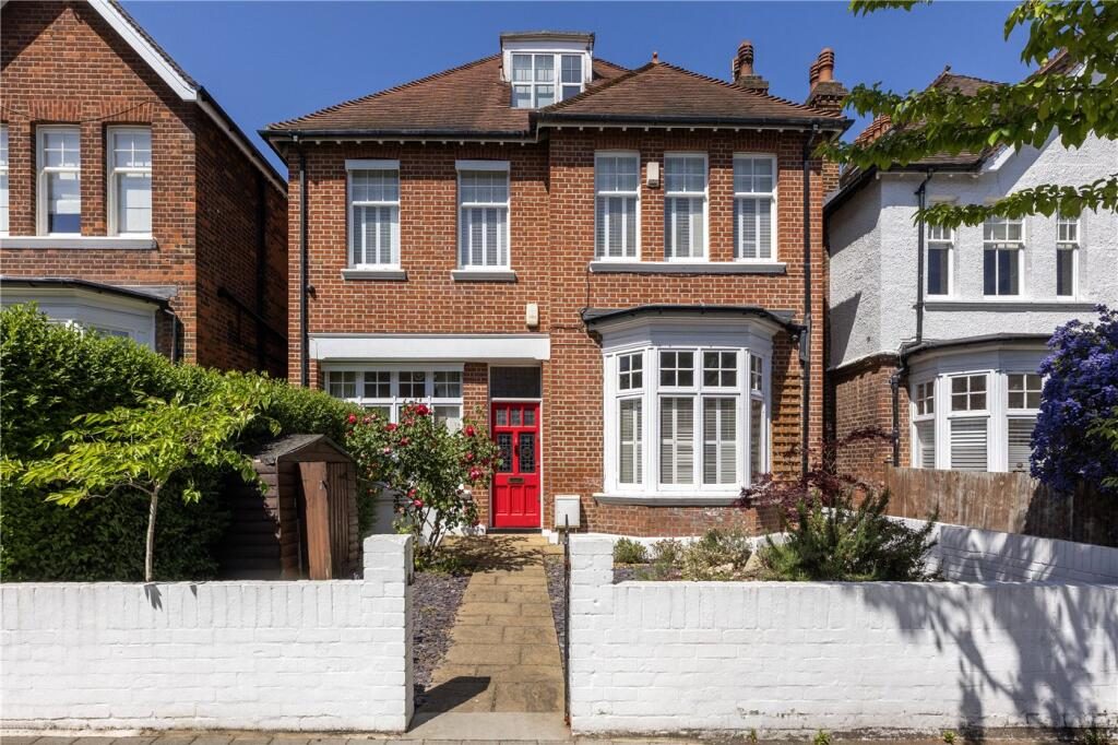 Property main image
