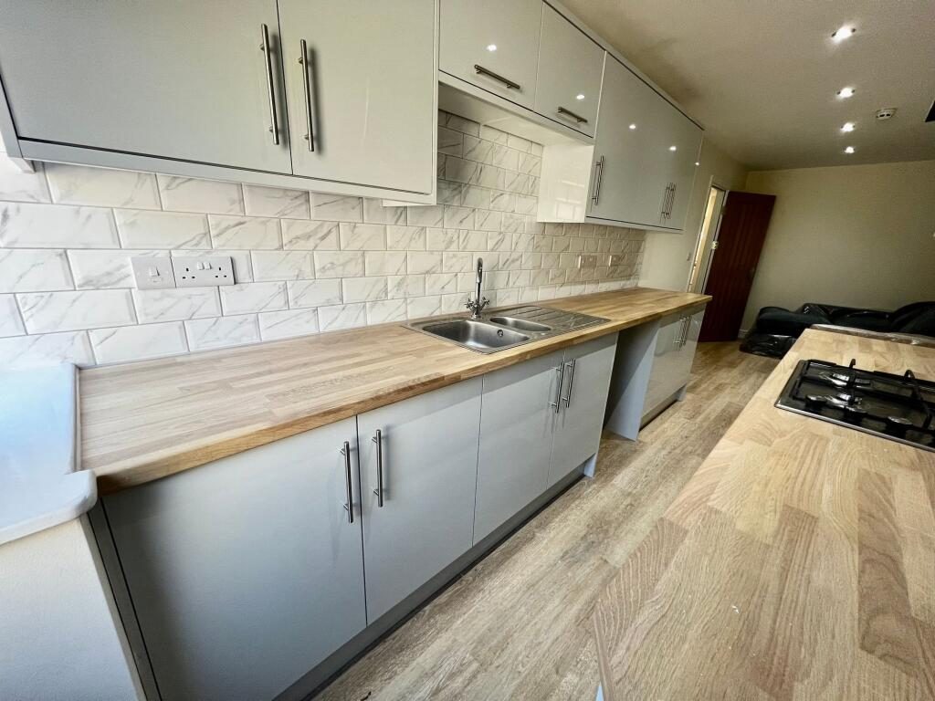 Terraced House