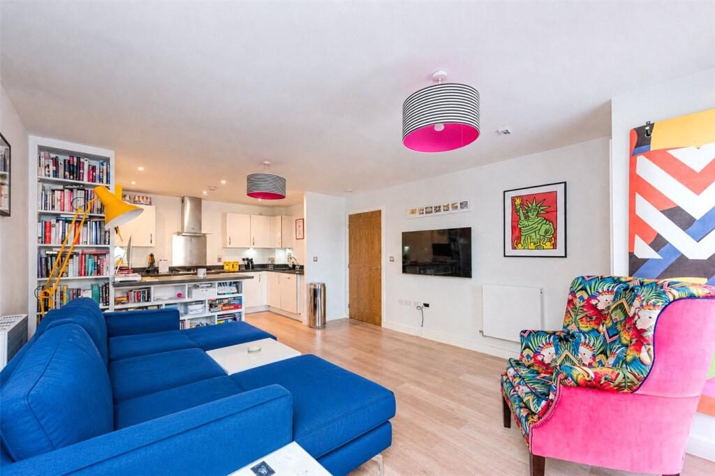 Property main image