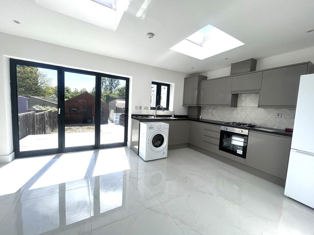 Terraced House