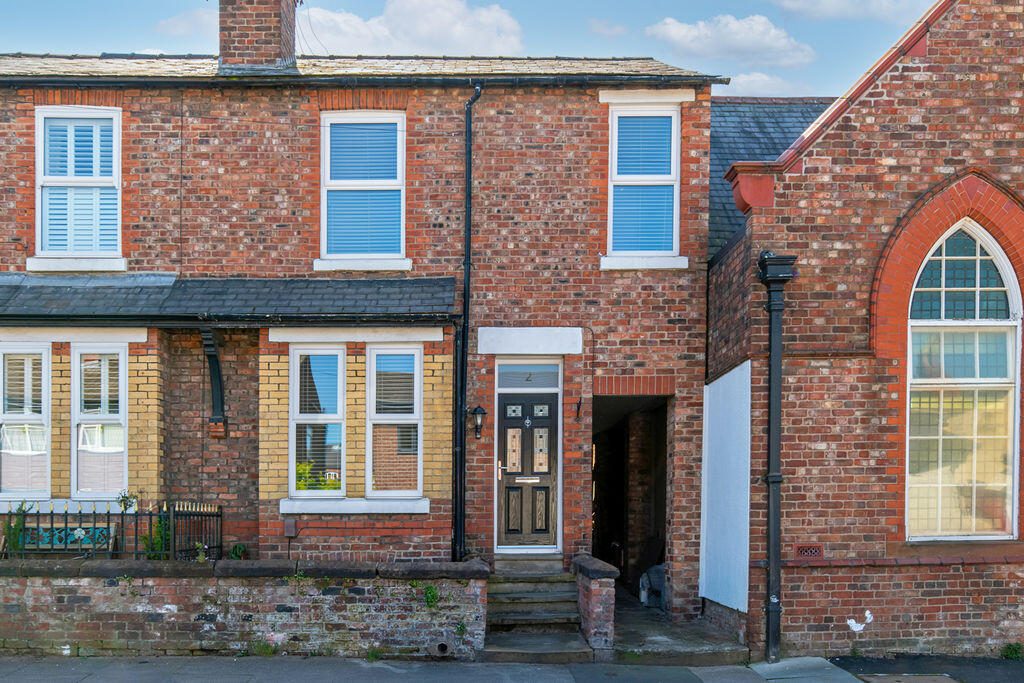 Terraced House