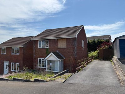 Property on Crud Yr Awel, SA4 6AW