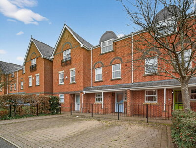 Property on Navigation Way, OX2 6XW