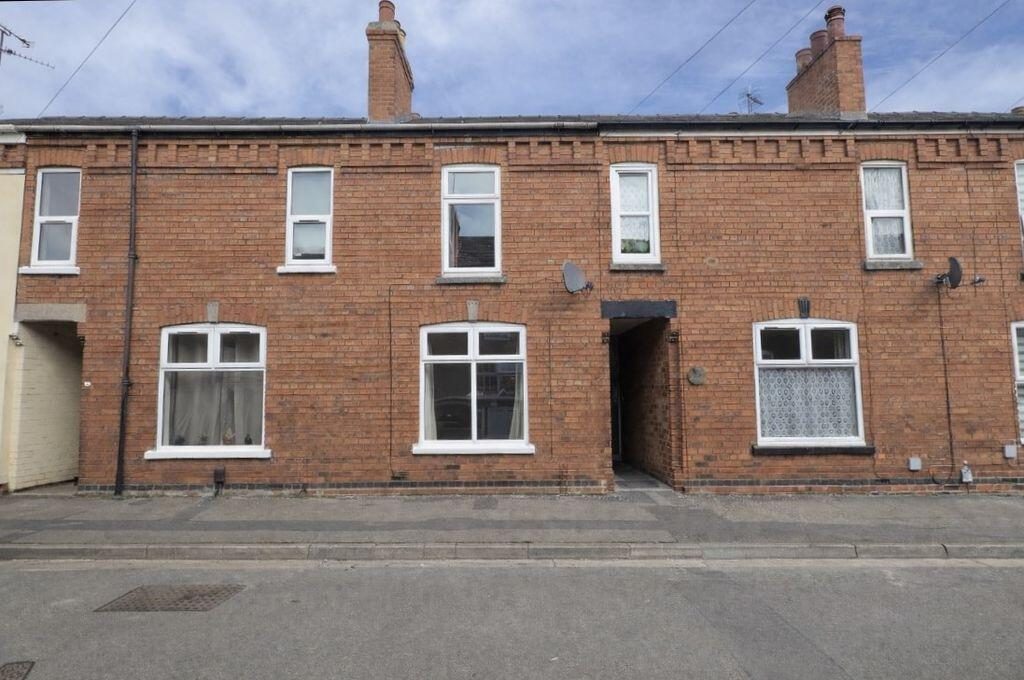 Terraced House