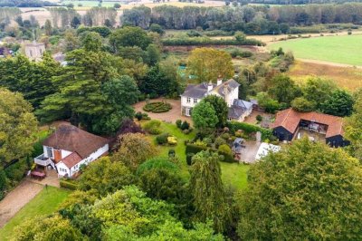 Property on The Street, IP13 0DL