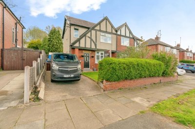 Property on Brunshaw Avenue, BB10 4LT