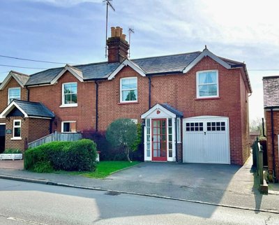 Property on The Green, TN33 9DJ