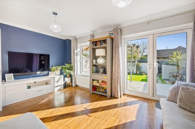 Property on Donald Gardens, RH6 0GS