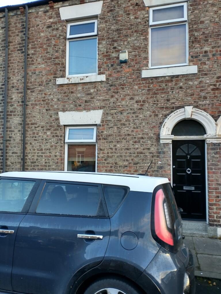 Terraced House