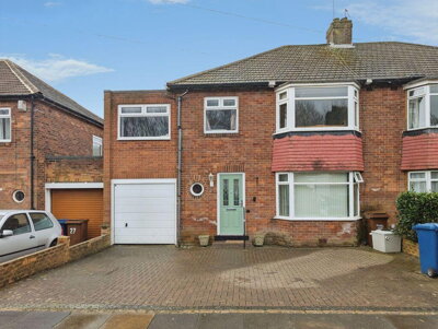Property on Ridgeway, NE4 9UL