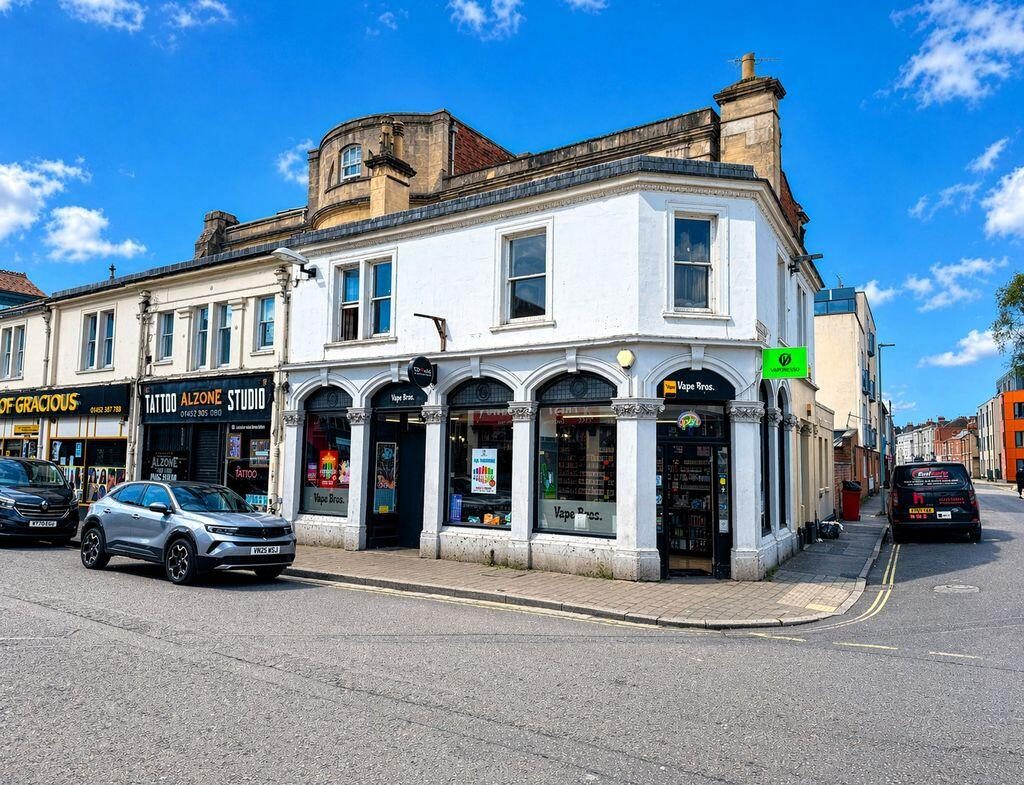 Property main image