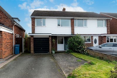 Property on Reindeer Road, B78 3SW
