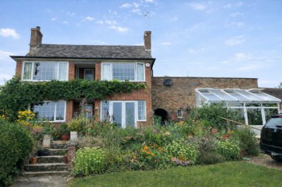 Property on Upton Road, WR8 9BA