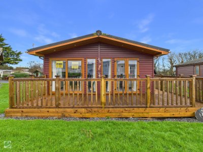 Property on PL13 2JQ