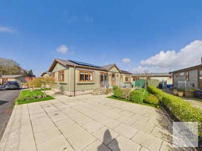 Property on Garstang Bypass Road, PR3 1PW