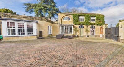 Property on Englefield Road, RG7 5AS