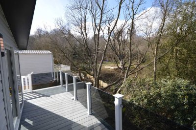 Property on The Ridge West, TN37 7PP