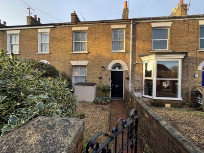 Property on South Street, TA1 3AG